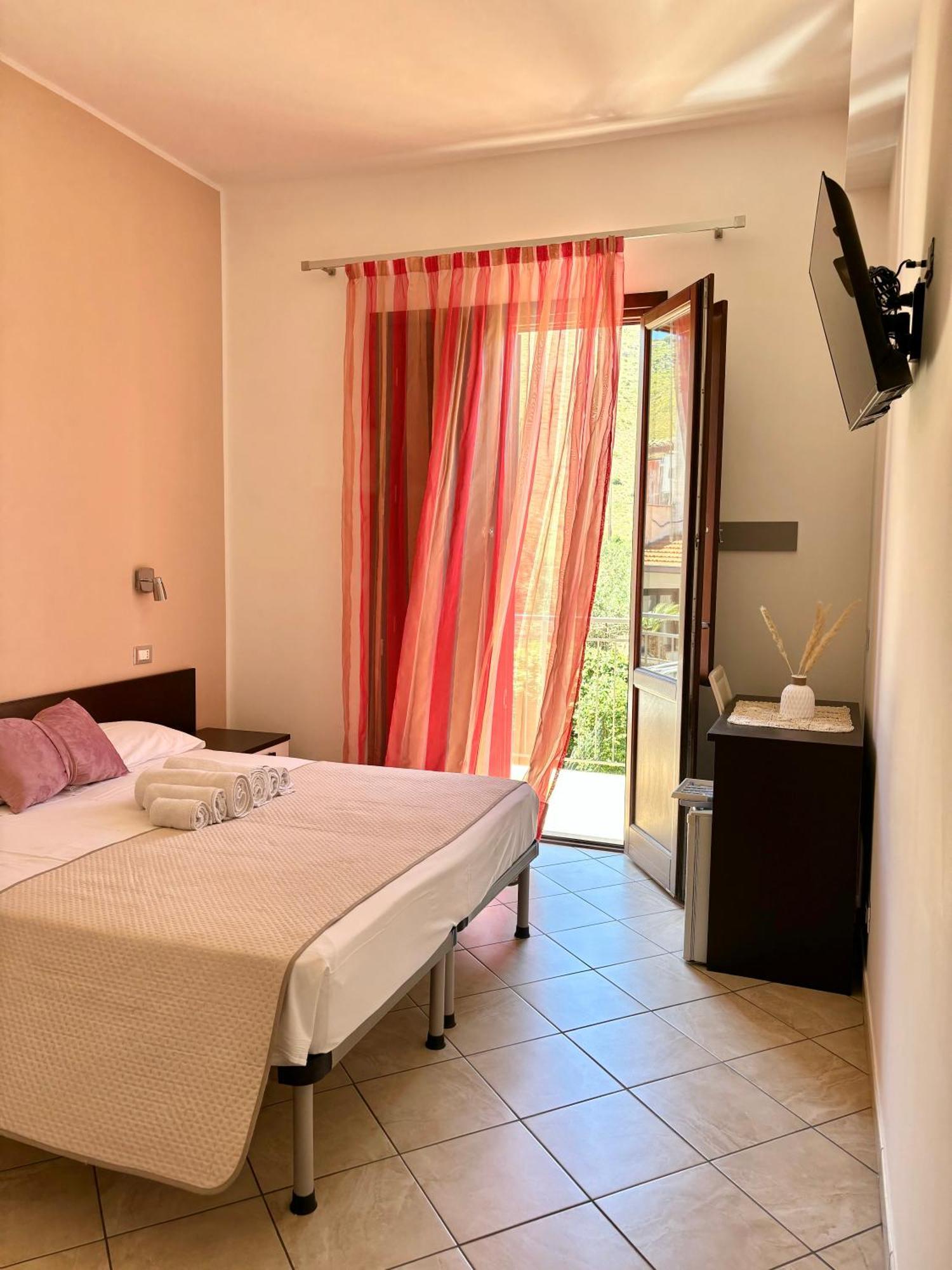 Bed And Breakfast Turi Castelluzzo Zewnętrze zdjęcie