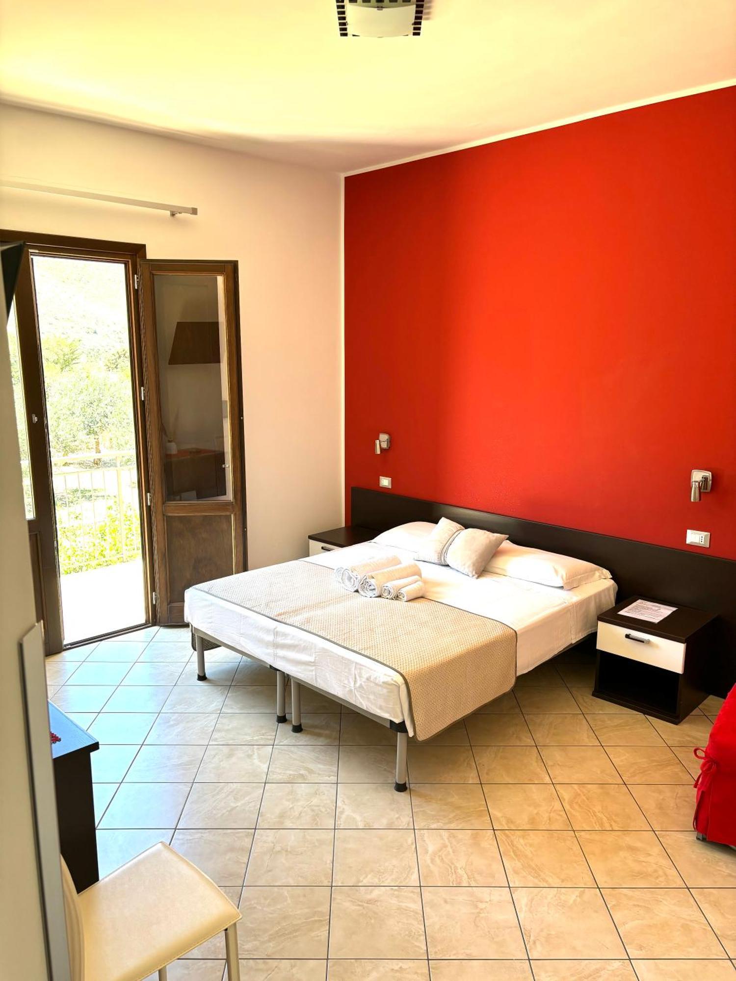 Bed And Breakfast Turi Castelluzzo Zewnętrze zdjęcie